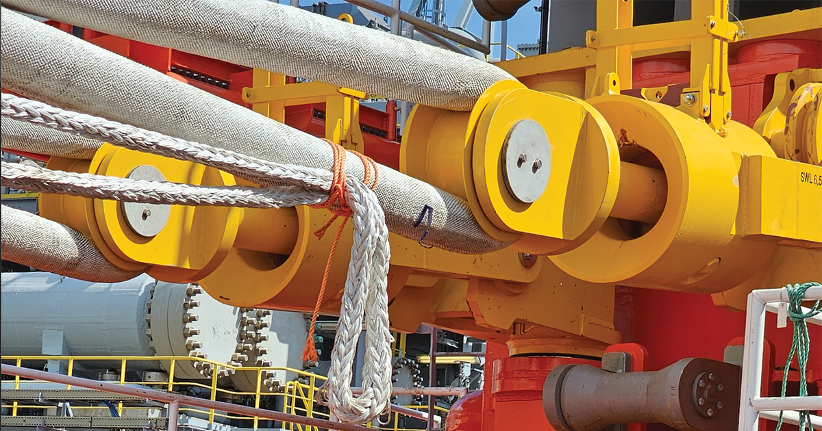 Mooring Connector Off ers Flexible Configuration