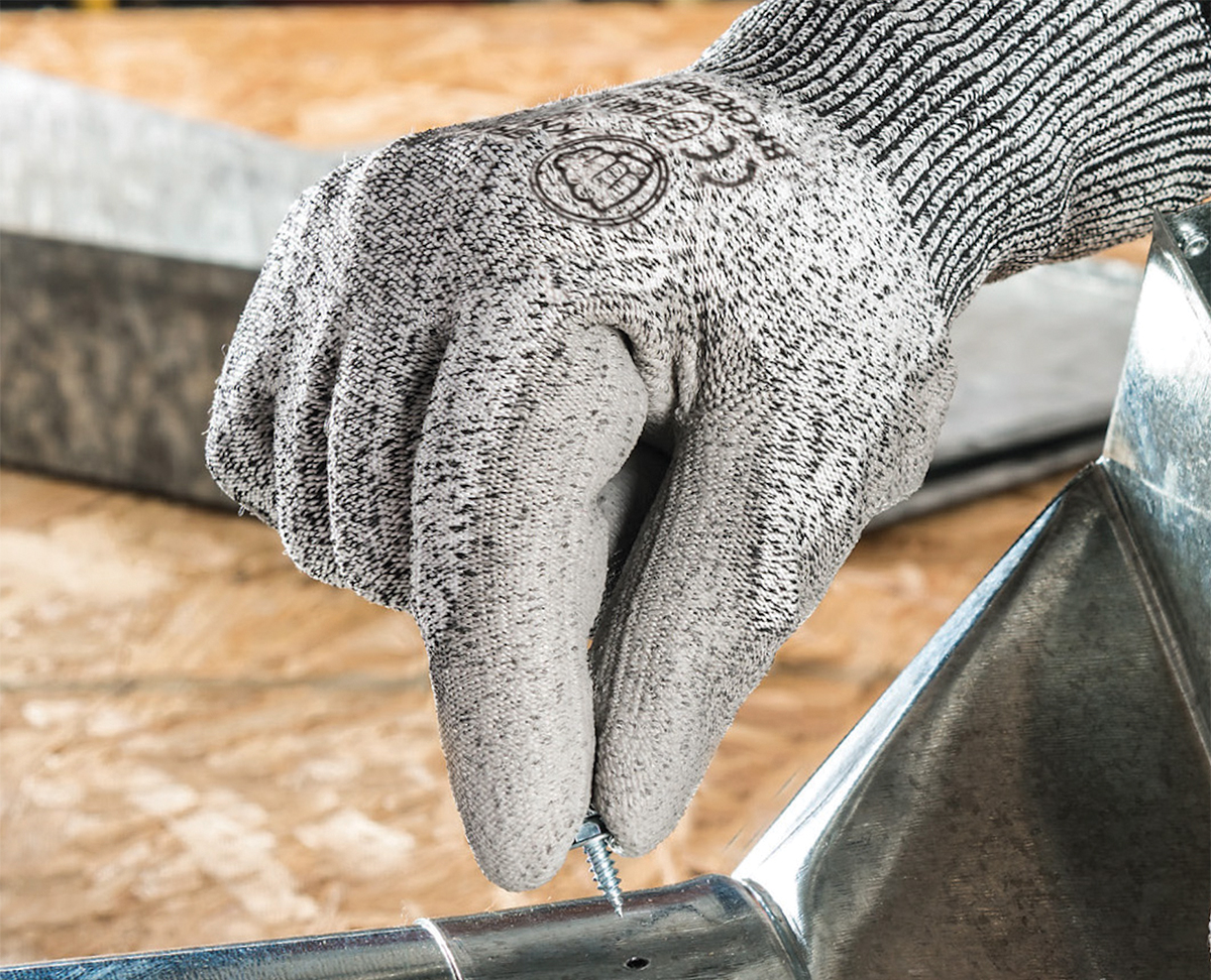 Cut-Resistant Gloves Improve Dexterity