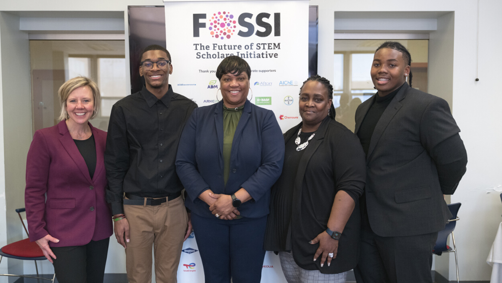 Representatives from AdvanSix meet with their FOSSI scholars. From left: Kelly Slieter (AdvanSix), Jaimon Washington (FOSSI scholar), Patricia Branch (AdvanSix), Zolla Kyle (AdvanSix), and Kendall Cousins (FOSSI scholar)