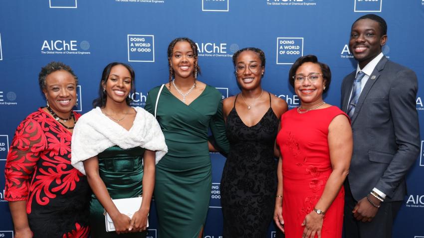 FOSSI Scholars with Dr. Christine Grant and Dr. Paula Hammond